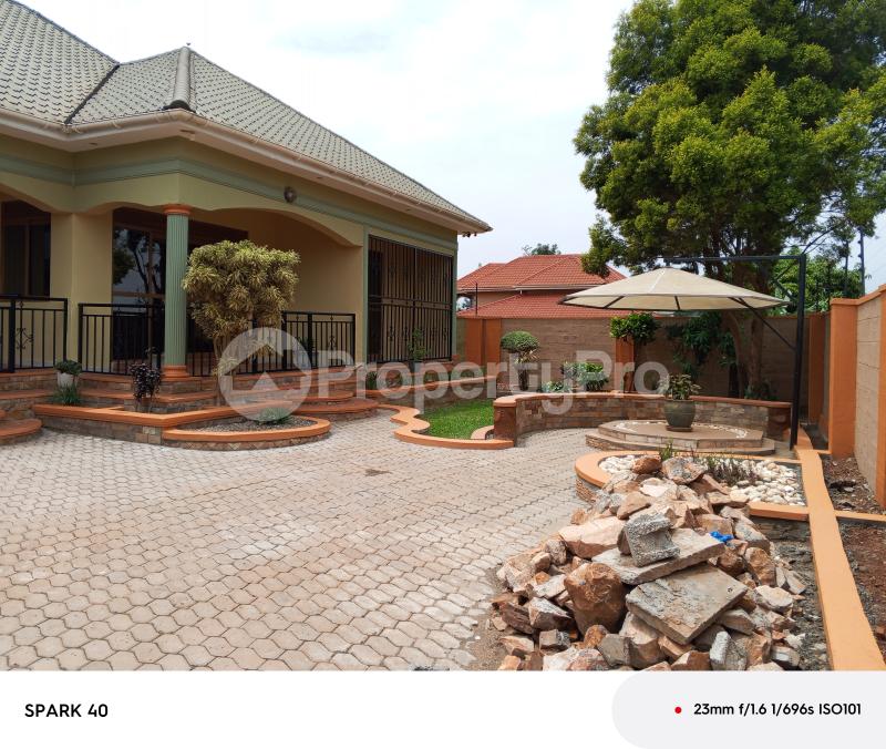 4 bedroom Bungalow Apartment for sale Kira road  Kampala Central Kampala Central - 0