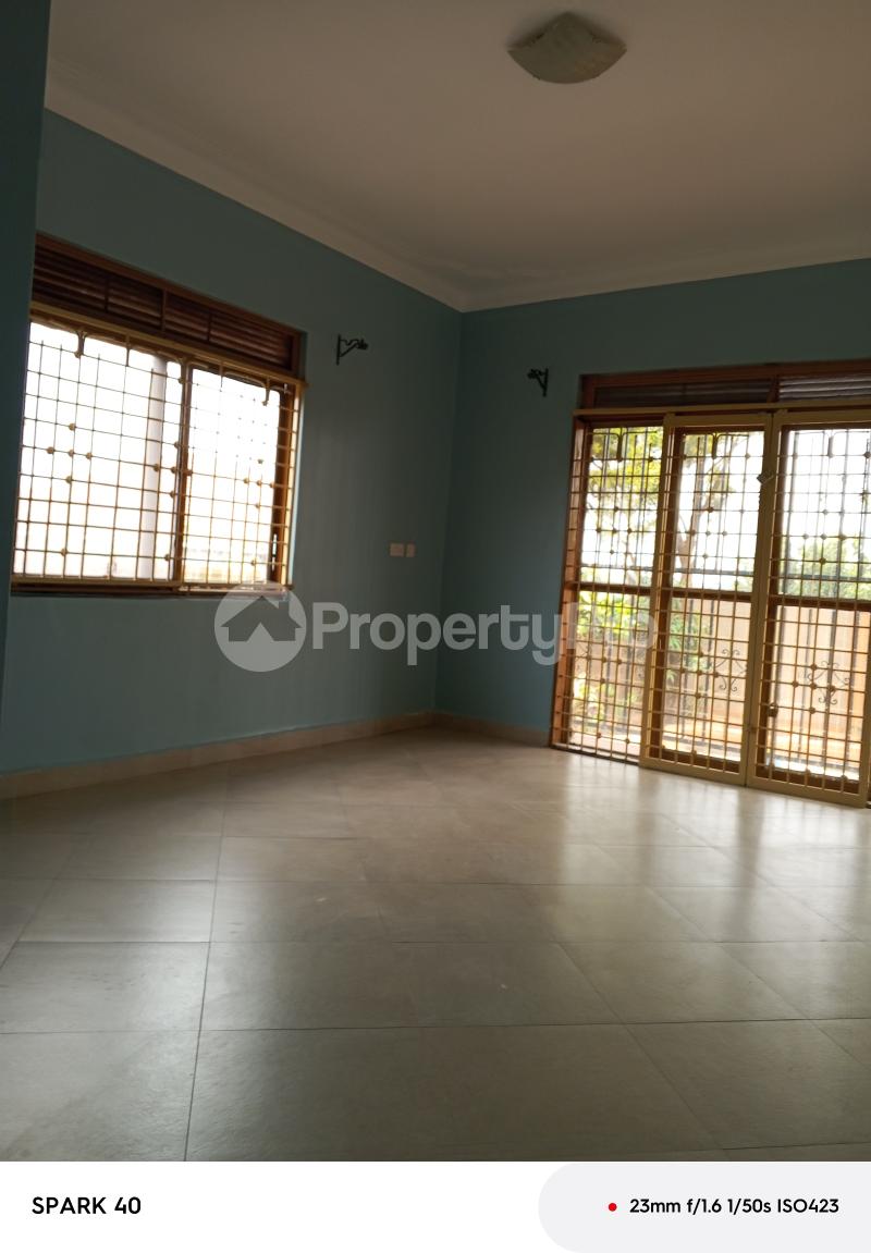 4 bedroom Bungalow Apartment for sale Kira road  Kampala Central Kampala Central - 8