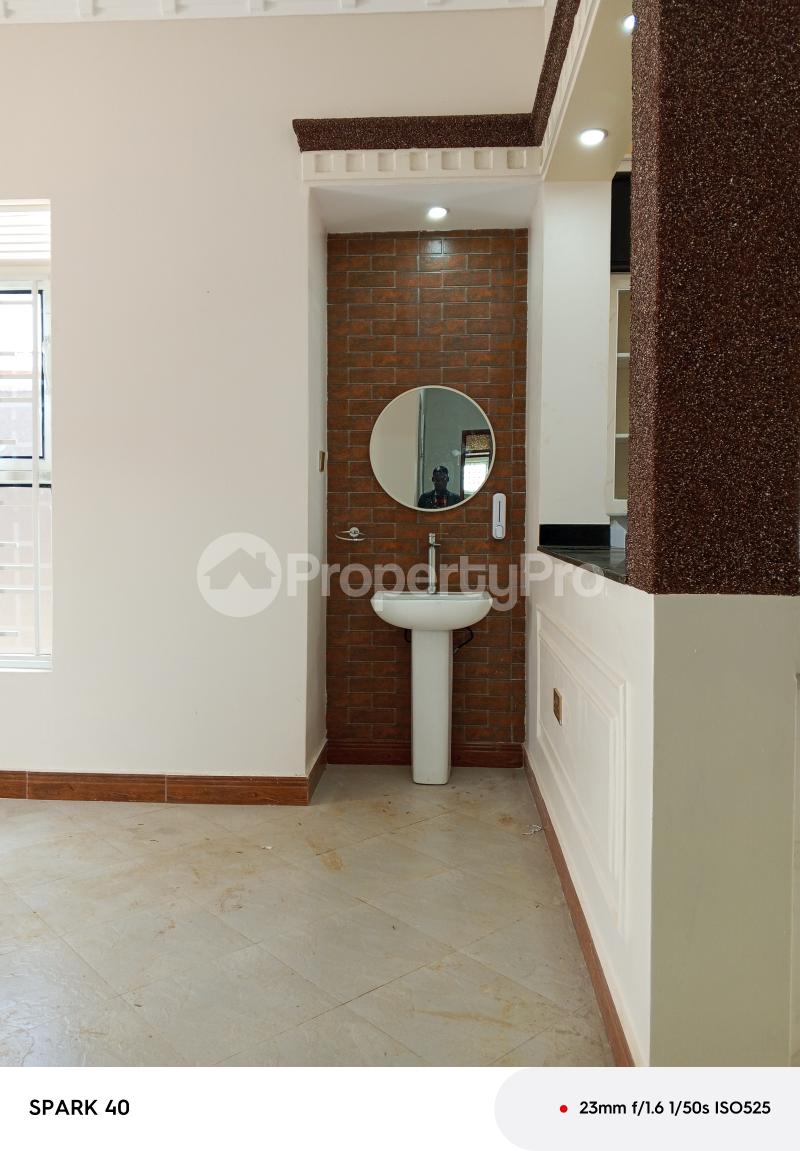 4 bedroom Bungalow Apartment for sale Namugongo esawo estate  Kampala Central Kampala Central - 4