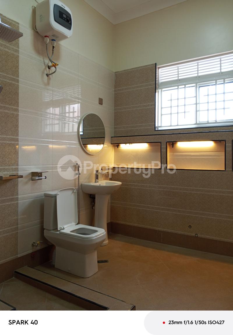 4 bedroom Bungalow Apartment for sale Namugongo esawo estate  Kampala Central Kampala Central - 6