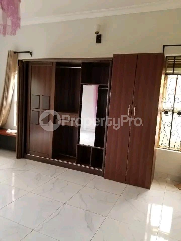 4 bedroom Bungalow Apartment for rent Kyaliwajjala  Kampala Central Kampala Central - 9