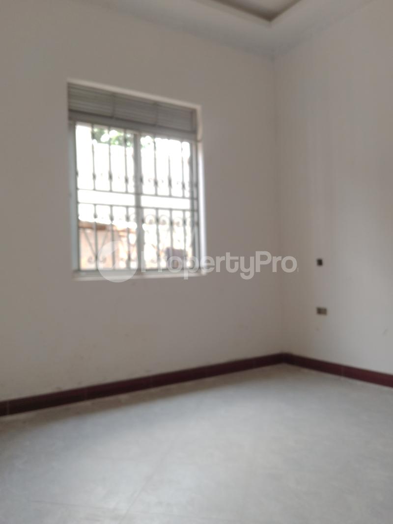 4 bedroom Bungalow Apartment for sale Kira road  Kira Wakiso Central - 7