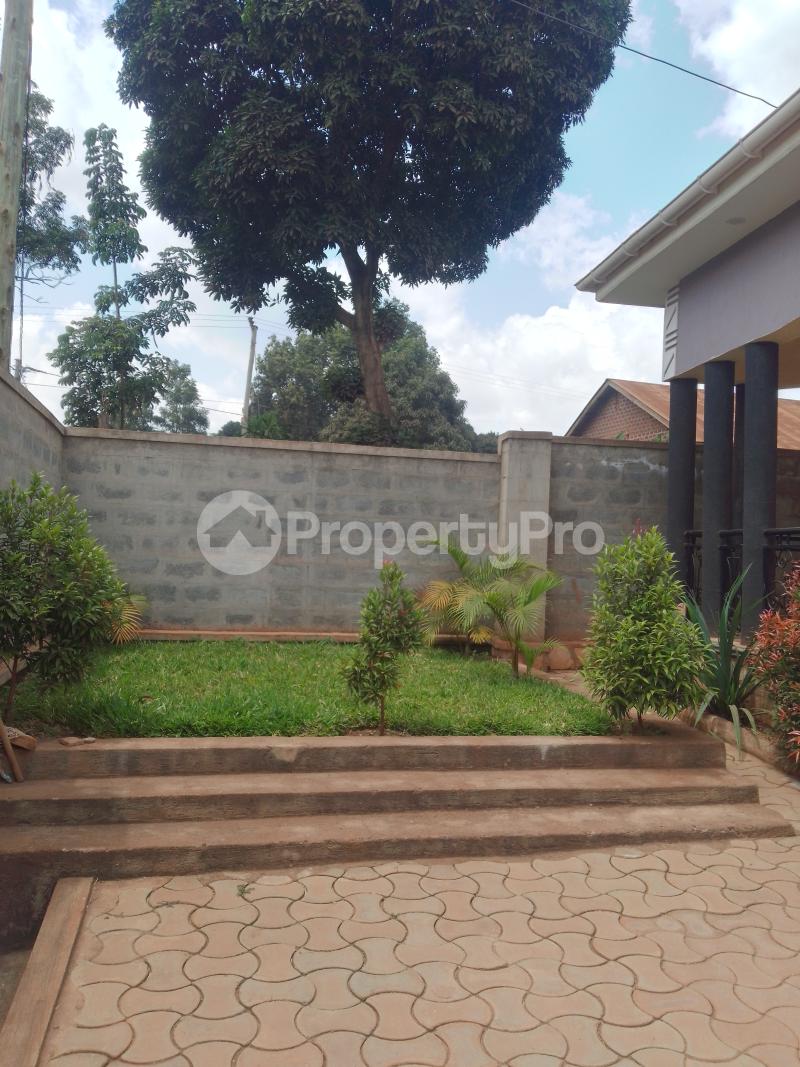4 bedroom Bungalow Apartment for sale Seeta lumuli  Mukono Mukono Central - 5