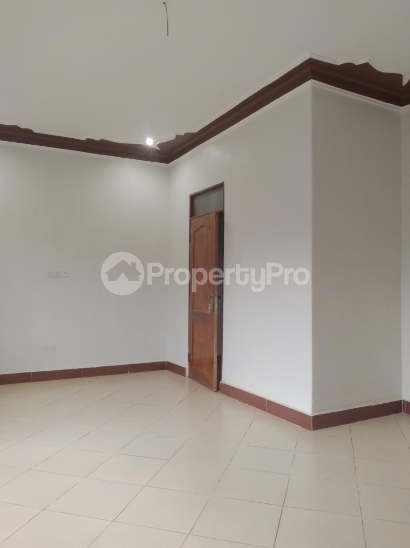 4 bedroom Bungalow Apartment for sale Seeta lumuli  Mukono Mukono Central - 15