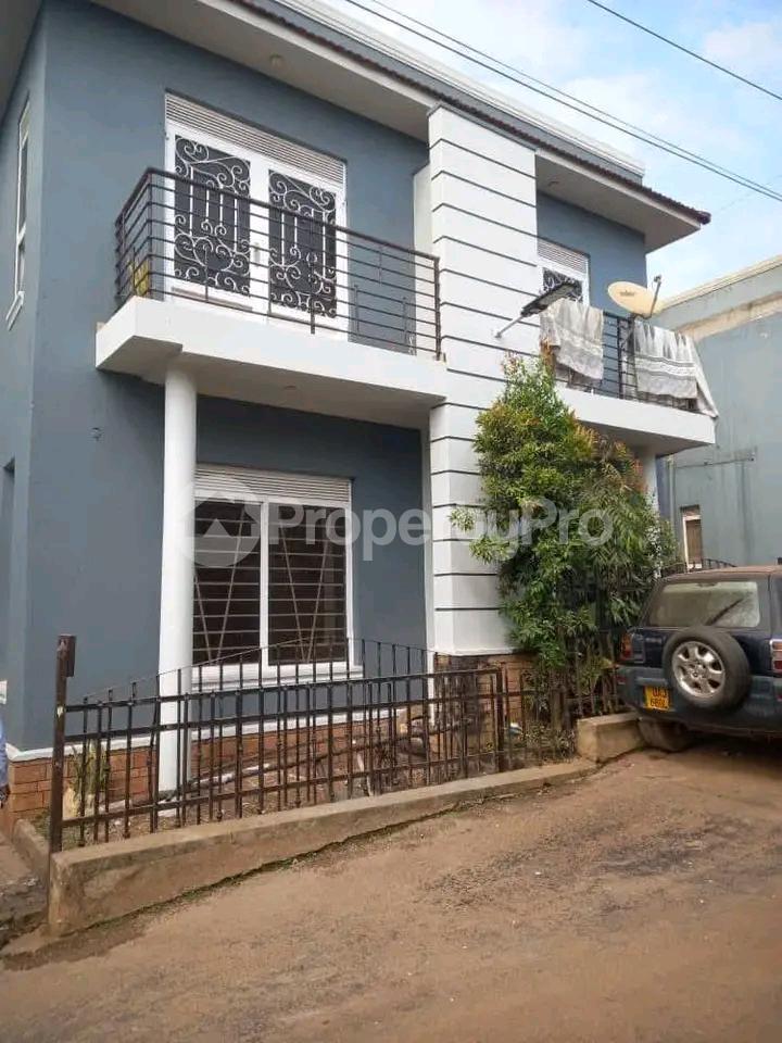 4 bedroom Apartment for sale Kira road  Kira Wakiso Central - 2