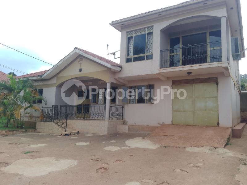 4 bedroom Apartment for sale Mukono Namilyango road  Mukono Mukono Central - 1