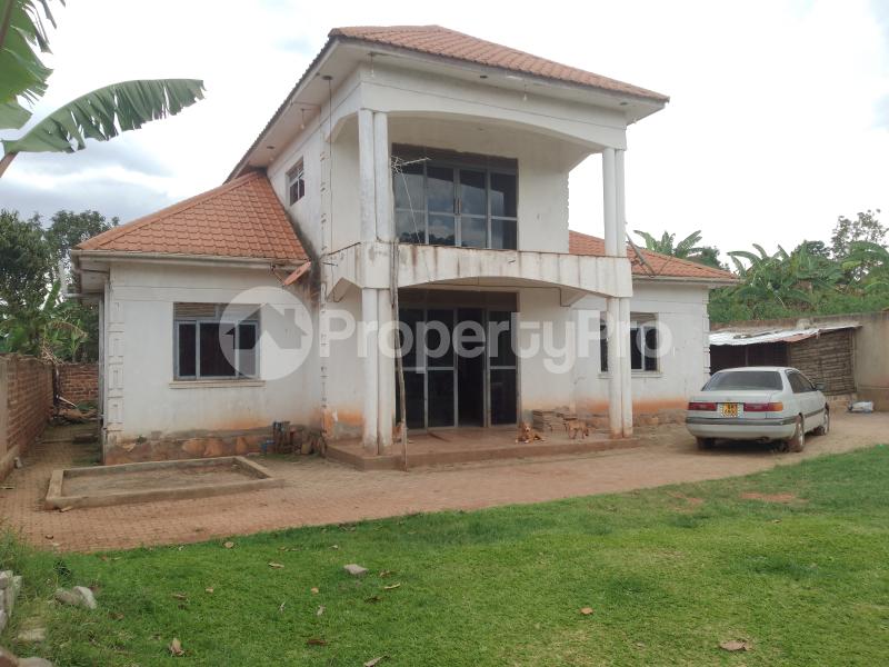 4 bedroom Apartment for sale Mukono kusato Mukono Mukono Central - 1