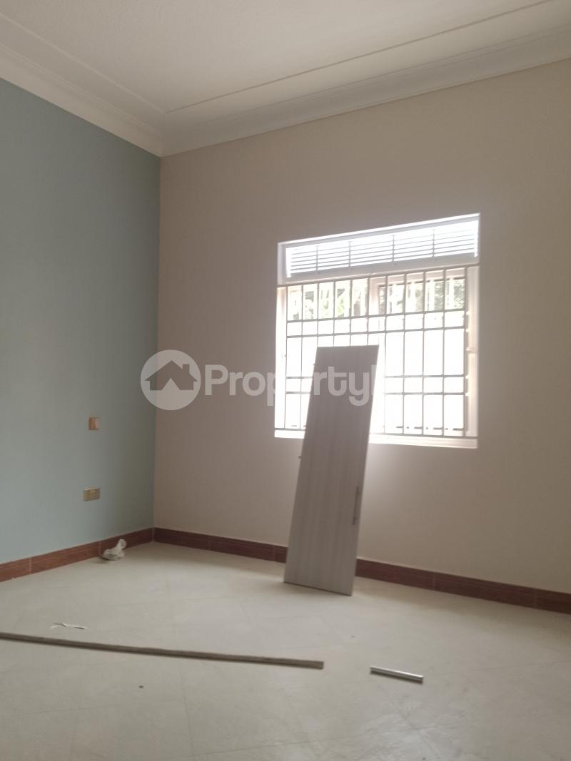 4 bedroom Bungalow Apartment for sale Namugongo town  Kampala Central - 4