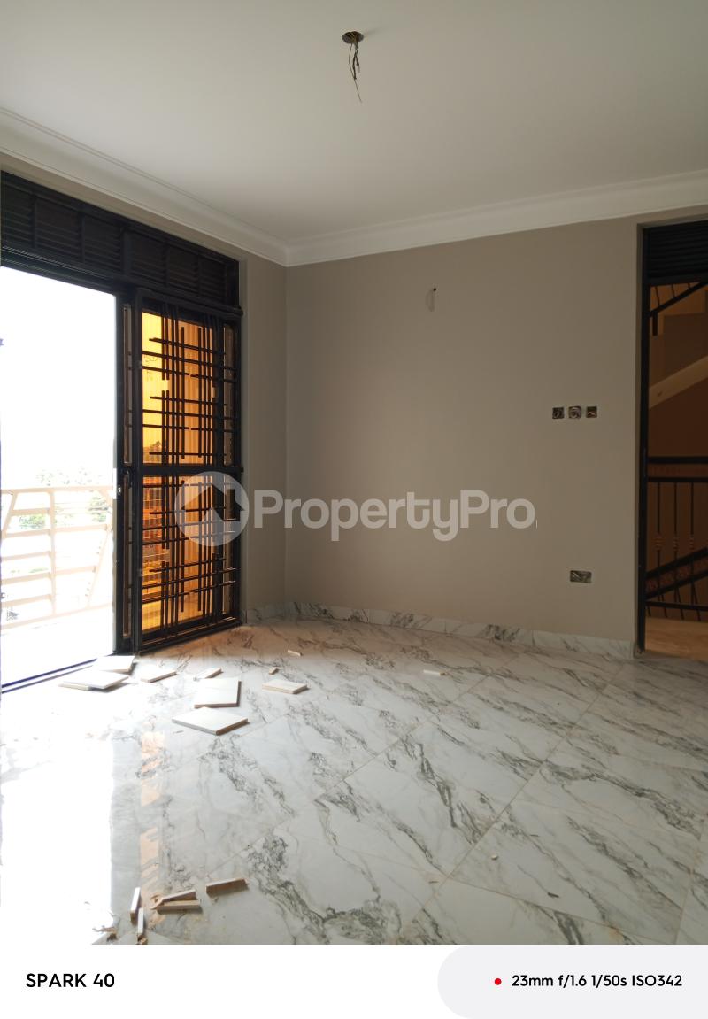 1 bedroom mini flat  Apartment Block Apartment for rent Kisaasi road  Kampala Central Kampala Central - 4