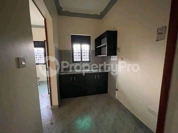 1 bedroom mini flat  Apartment Block Apartment for rent gayaza road Gayaza Wakiso Central - 7