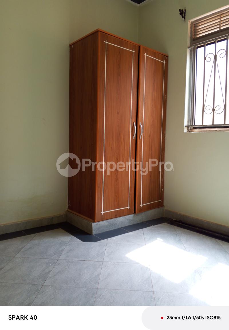 1 bedroom mini flat  Bungalow Apartment for rent Kira town  Kampala Central Kampala Central - 4