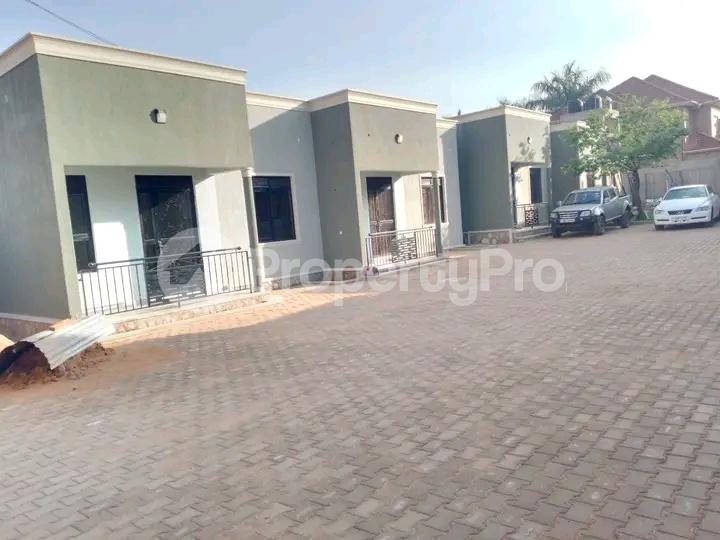1 bedroom mini flat  Bungalow Apartment for rent Kisaasi  Kampala Central Kampala Central - 3
