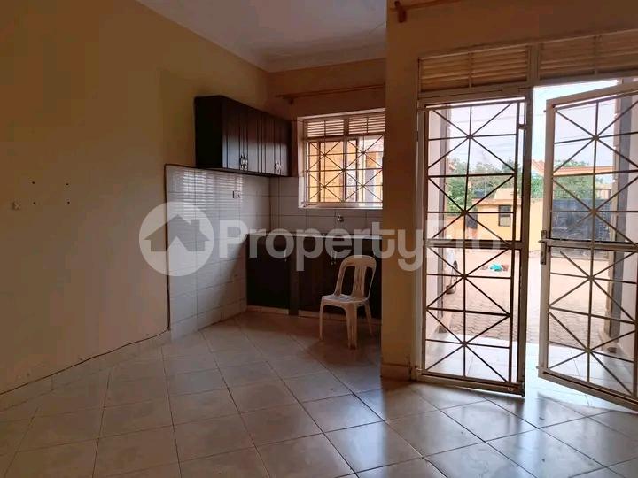 1 bedroom mini flat  Apartment for rent Kyaliwajjala  Kampala Central - 5