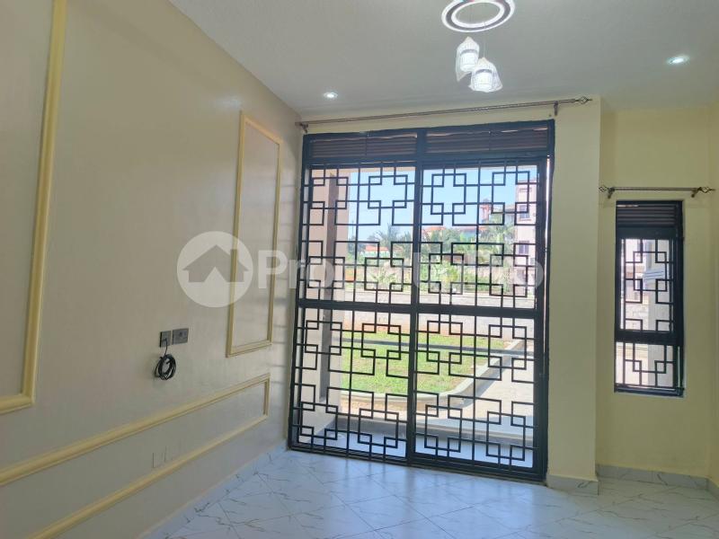 1 bedroom mini flat  Apartment Block Apartment for rent Kisaasi road Kisaasi Kampala Central - 4