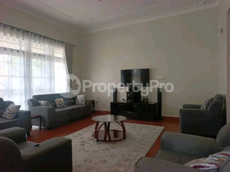 4 bedroom Villa for sale Kira mamerito road  Kira Wakiso Central - 5