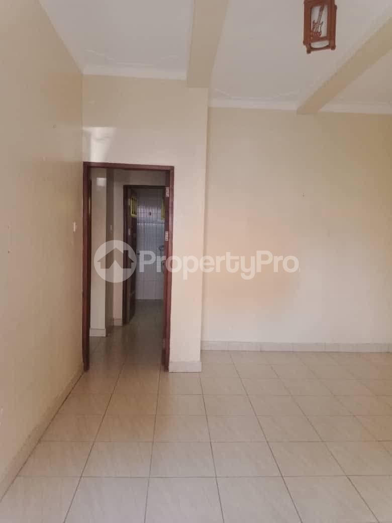2 bedroom Apartment Block Apartment for rent namugongo road Wakiso Central - 4