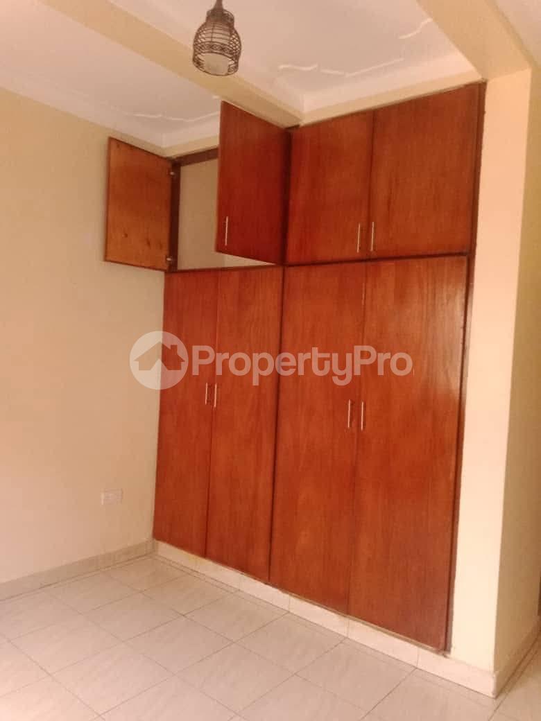 2 bedroom Apartment Block Apartment for rent namugongo road Wakiso Central - 7
