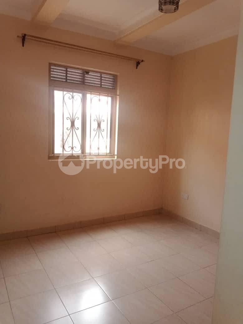 2 bedroom Apartment Block Apartment for rent namugongo road Wakiso Central - 9