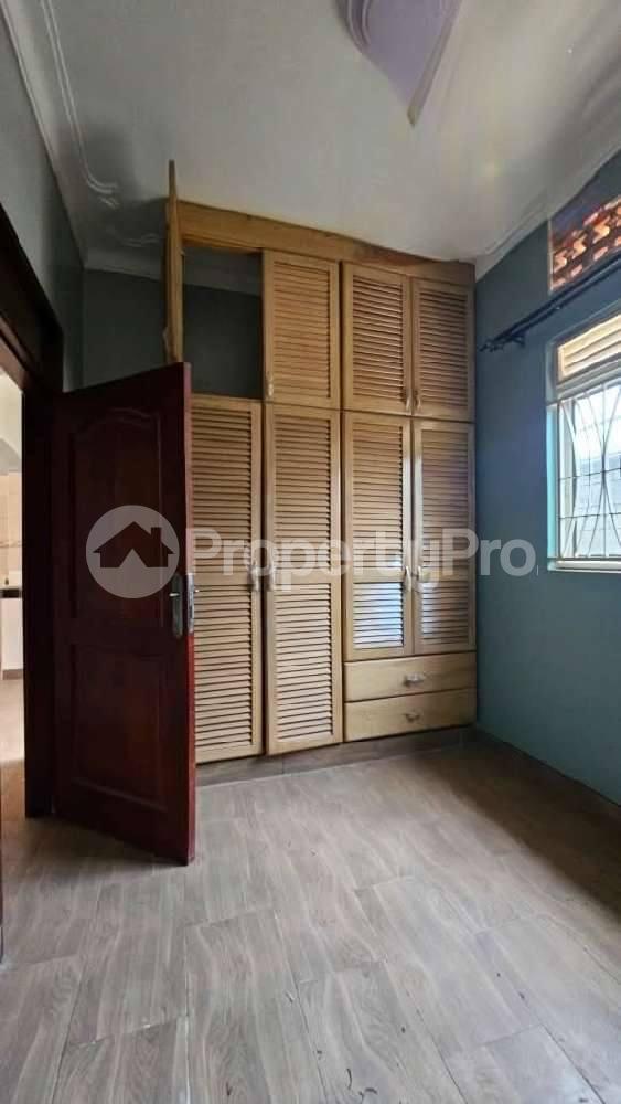 2 bedroom Apartment Block Apartment for rent namugongo road Wakiso Central - 7