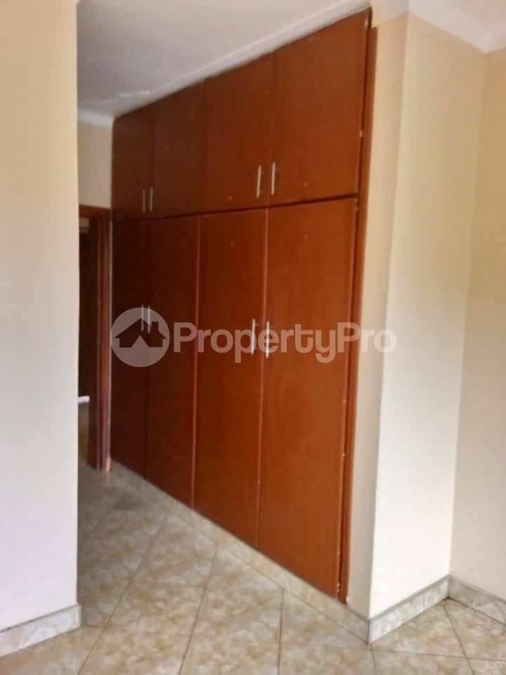 3 bedroom Apartment Block Apartment for rent kasangati road Kira Wakiso Central - 11