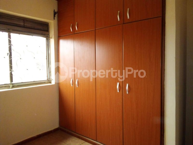 2 bedroom Apartment Block Apartment for rent namugongo road Wakiso Central - 3
