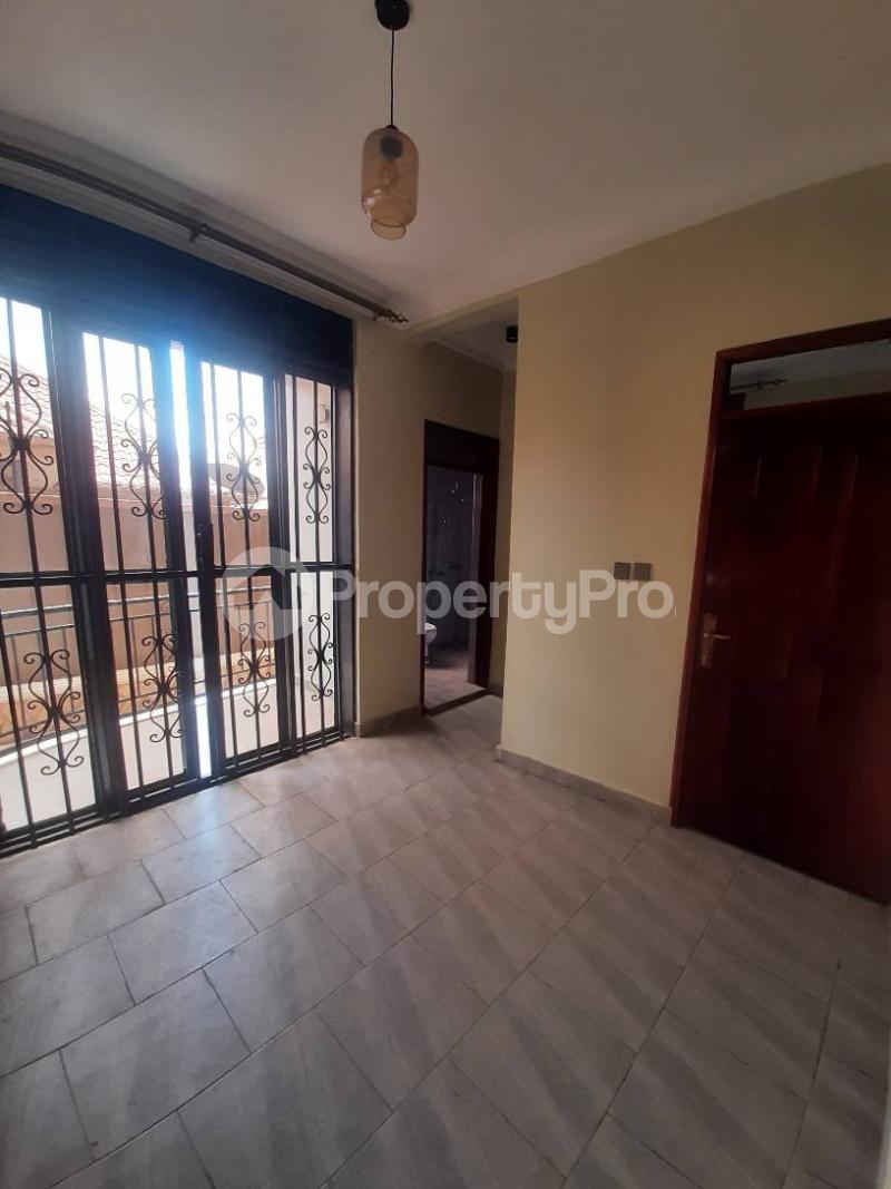 2 bedroom Apartment Block Apartment for rent kyaliwajjala road Wakiso Central - 22
