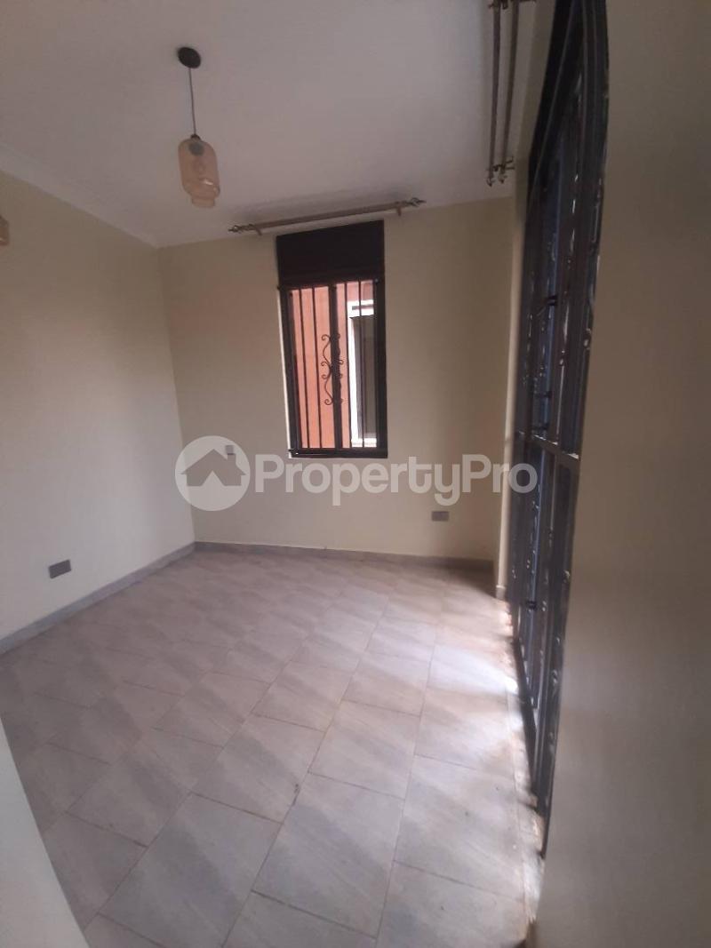 2 bedroom Apartment Block Apartment for rent kyaliwajjala road Wakiso Central - 9