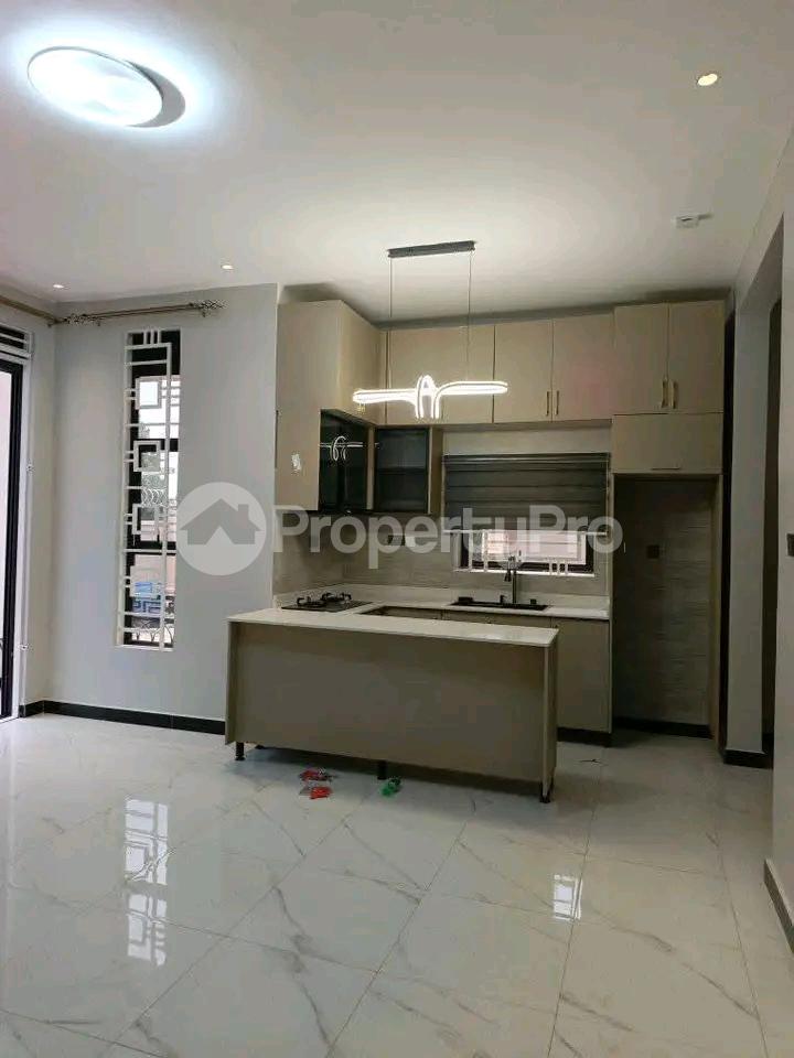 1 bedroom mini flat  Apartment Block Apartment for sale Kyanja road  Kampala Central Kampala Central - 4