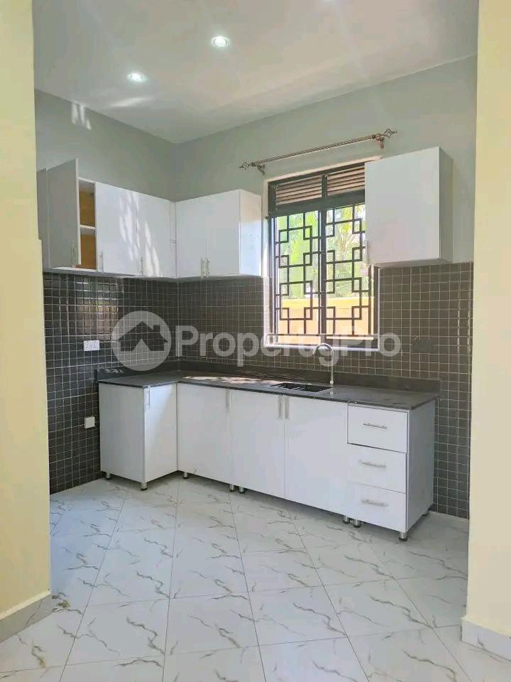 1 bedroom mini flat  Apartment Block Apartment for rent Kyanja  Kampala Central Kampala Central - 4