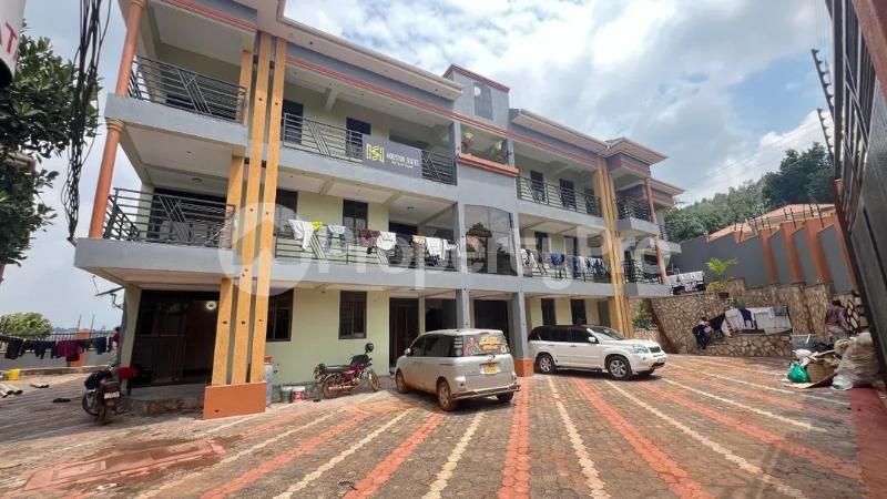 2 bedroom Apartment Block Apartment for sale Zana Entebbe road  Kampala Central Kampala Central - 5