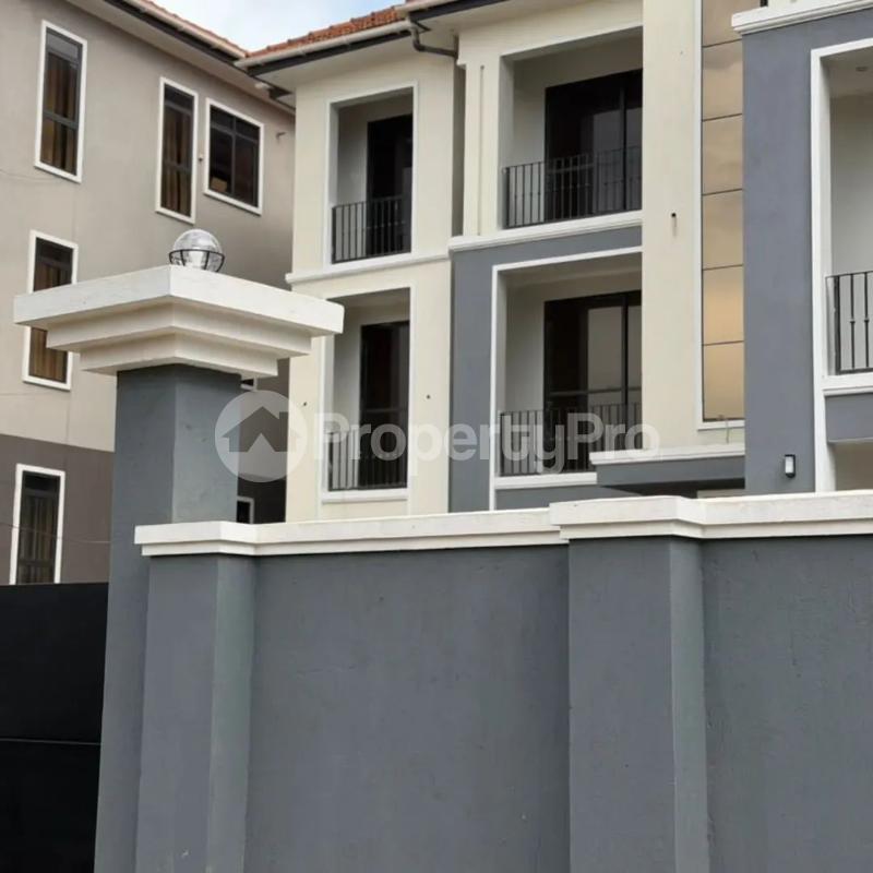 1 bedroom mini flat  Apartment Block Apartment for sale Kyanja Kampala Central Kampala Central - 1