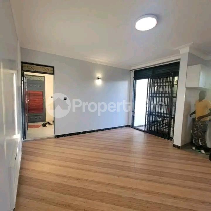 1 bedroom mini flat  Apartment Block Apartment for sale Kisaasi road  Kisaasi Kampala Central - 5