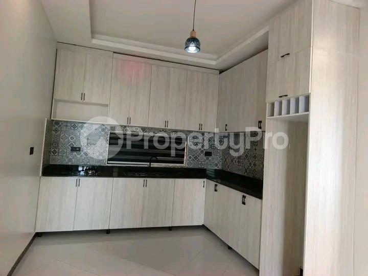 1 bedroom mini flat  Apartment Block Apartment for sale Kyanja road  Kampala Central Kampala Central - 5