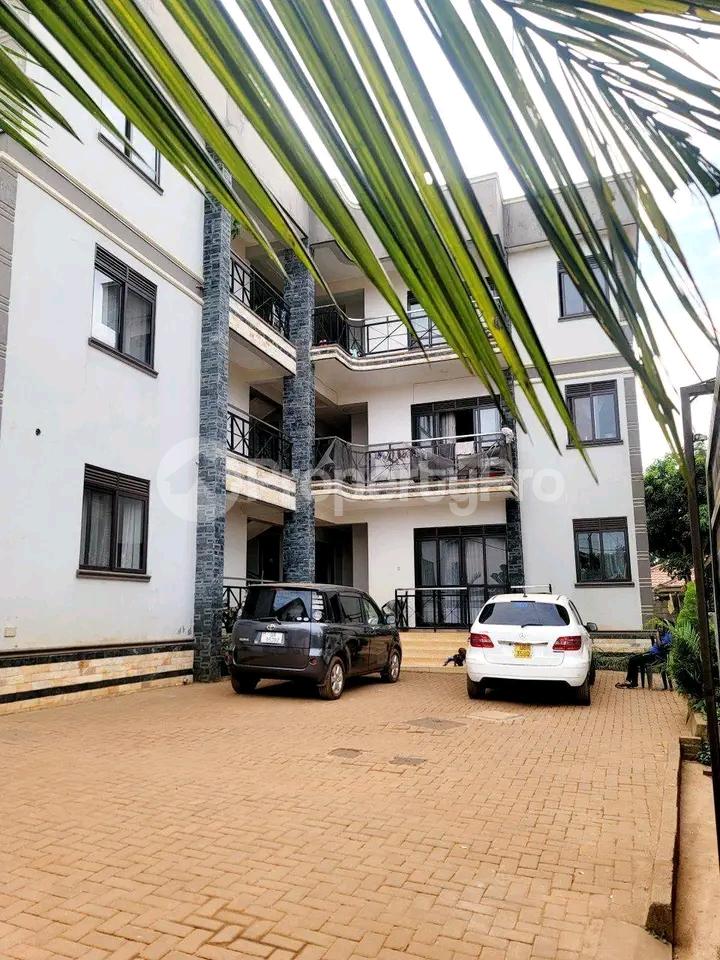 2 bedroom Apartment Block Apartment for sale Bwebajja entebbe road  Kampala Central Kampala Central - 4