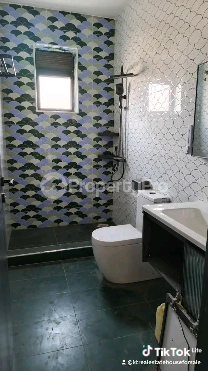 1 bedroom mini flat  Apartment Block Apartment for sale Kyanja road  Kampala Central Kampala Central - 3