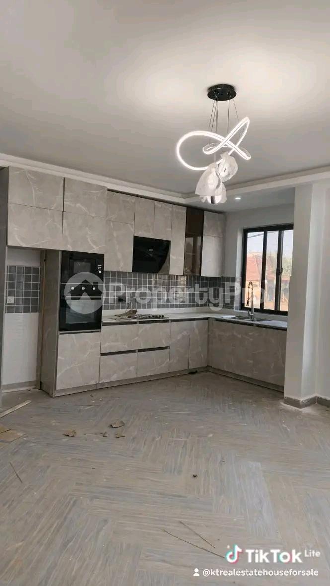 1 bedroom mini flat  Apartment Block Apartment for sale Kyanja road  Kampala Central Kampala Central - 4