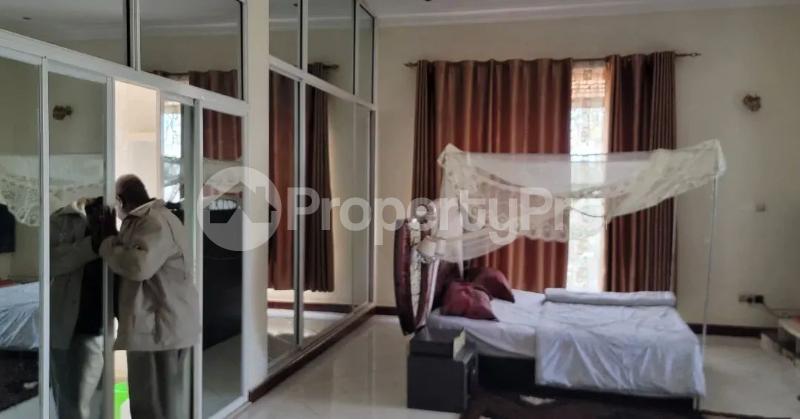 3 bedroom Apartment Block Apartment for sale Lubaga  Mengo Kampala Central - 3