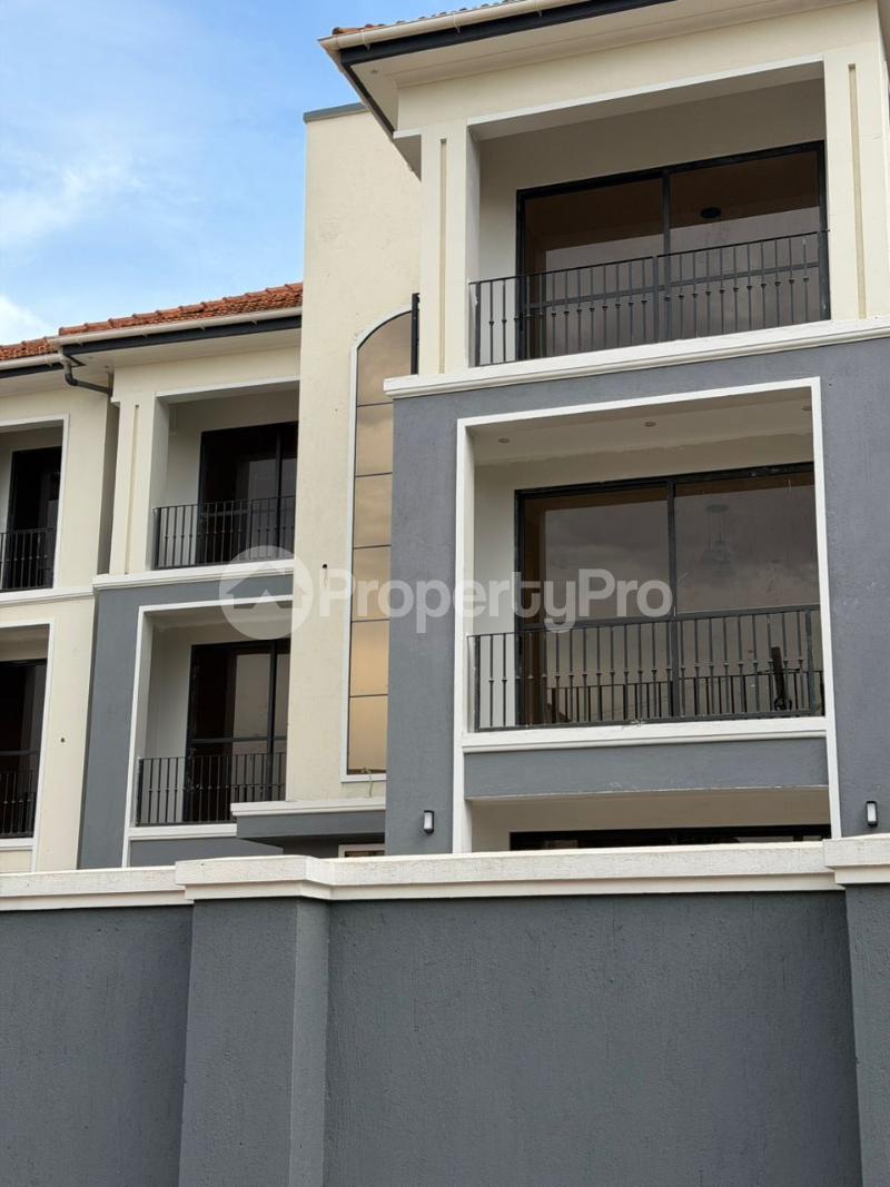 1 bedroom mini flat  Apartment Block Apartment for sale Kyanja ringroad  Kampala Central Kampala Central - 2