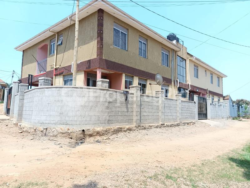 2 bedroom Apartment Block Apartment for sale Namugongo sonde road  Goma Mukono Central - 3