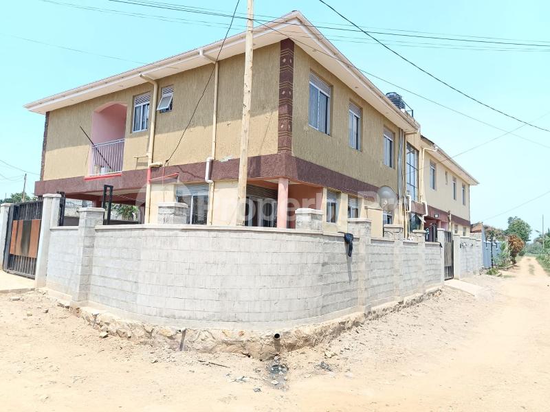 2 bedroom Apartment Block Apartment for sale Namugongo sonde road  Goma Mukono Central - 2