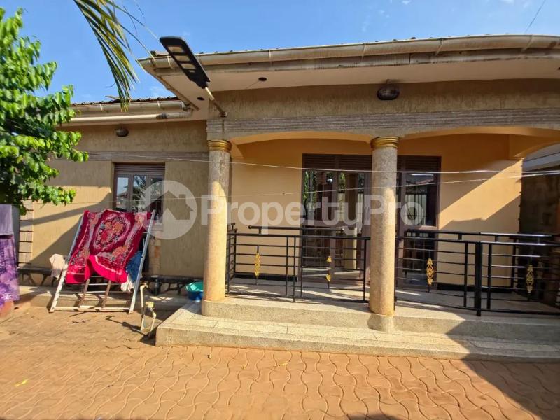 3 bedroom Villa for sale Kisasi kulambiro road  Kampala Central Kampala Central - 2
