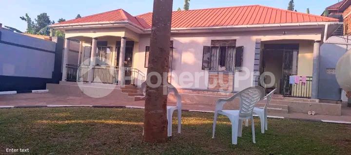 3 bedroom Bungalow Apartment for sale Gayaza road  Kampala Central Kampala Central - 8