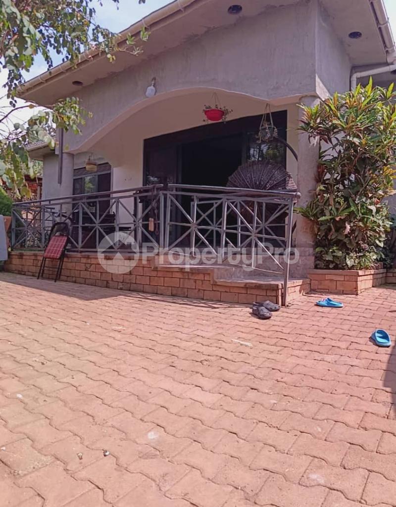 3 bedroom Bungalow Apartment for sale Gayaza road  Kampala Central Kampala Central - 0