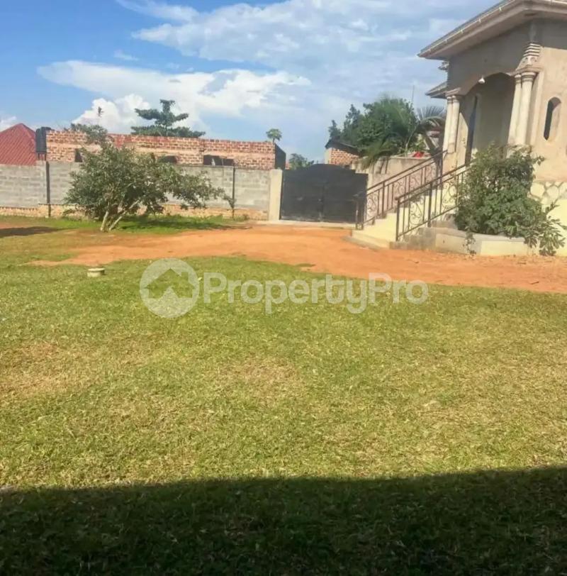 4 bedroom Villa for sale Kira nakwero  Kira Wakiso Central - 1