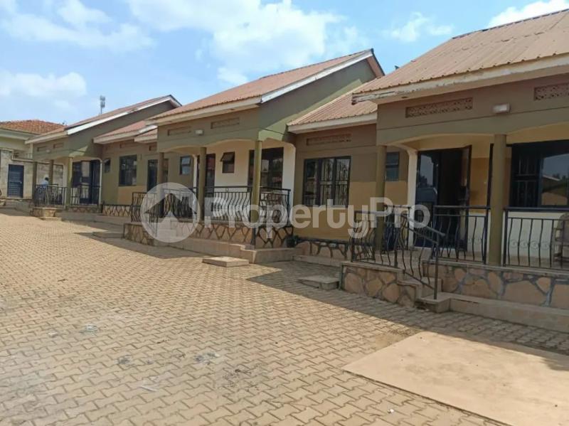 2 bedroom Bungalow Apartment for sale Bweyogerere kiwanga jomayi estate  Goma Mukono Central - 8
