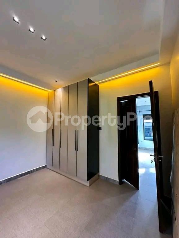 1 bedroom mini flat  Apartment Block Apartment for rent Bbunga road Kampala Central - 2