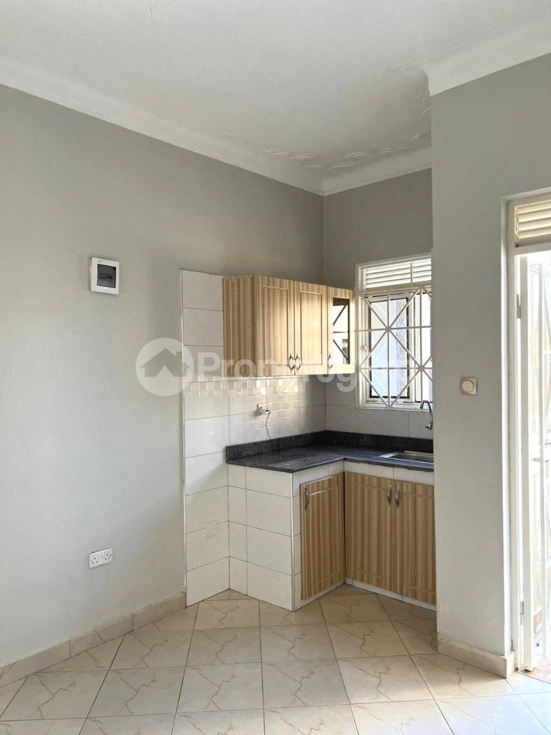 1 bedroom mini flat  Bungalow Apartment for rent kisaasi road Kisaasi Kampala Central - 7
