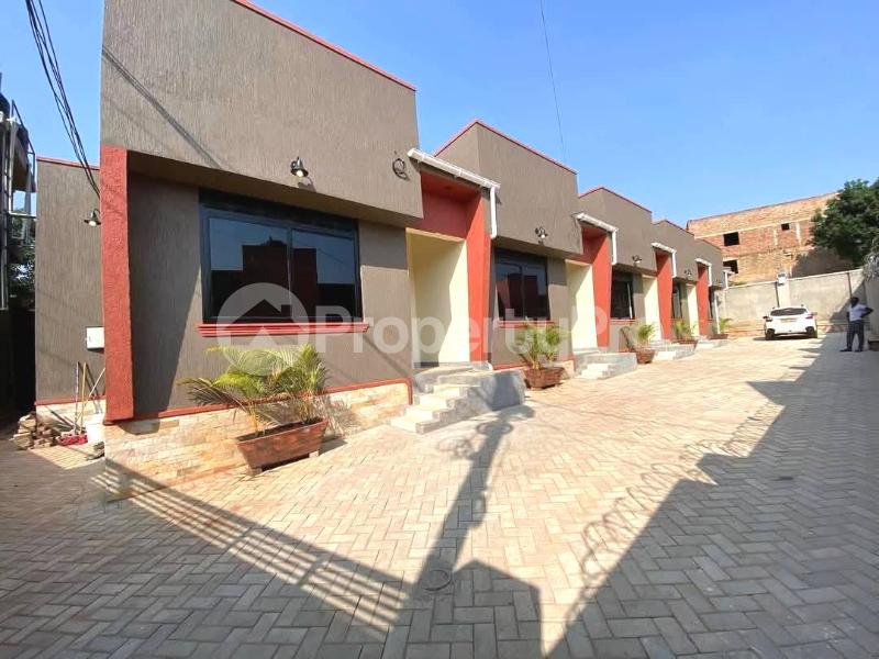 1 bedroom mini flat  Bungalow Apartment for rent najjera road Wakiso Central - 1