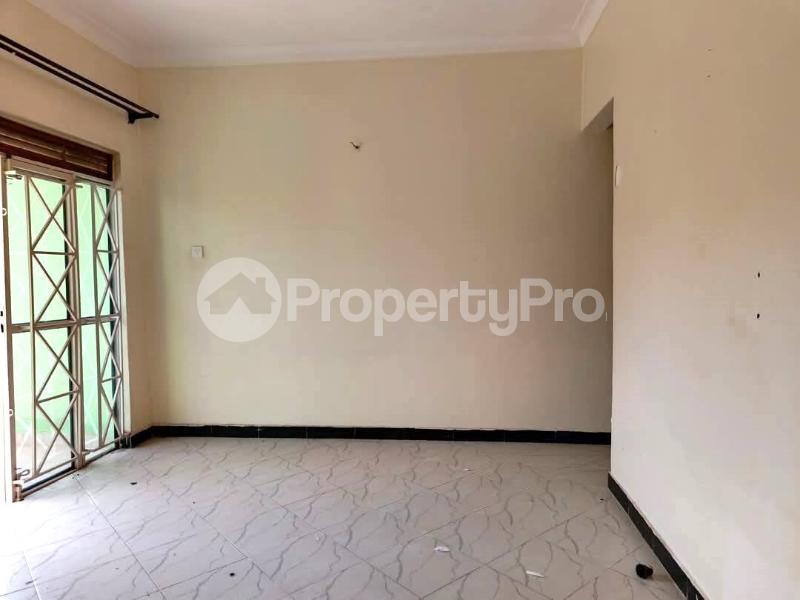 1 bedroom mini flat  Bungalow Apartment for rent namugongo road Wakiso Central - 5