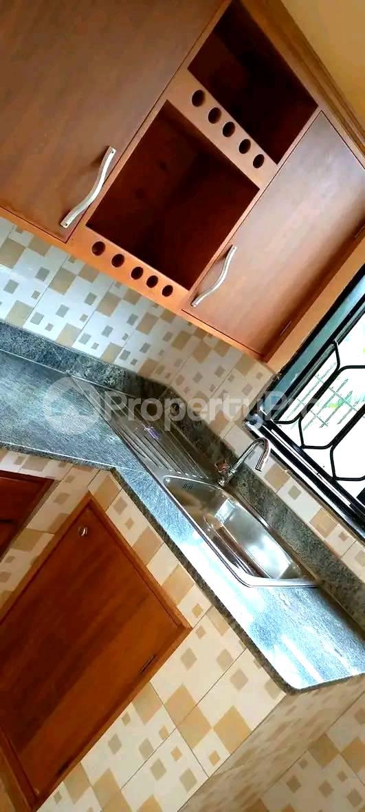 1 bedroom mini flat  Bungalow Apartment for rent namugongo road Wakiso Central - 4